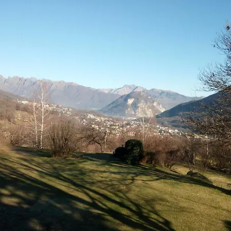 Poggio San Fermo * أومغنا