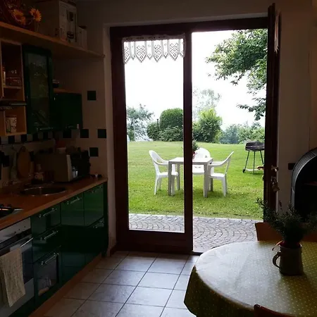 Poggio San Fermo * أومغنا